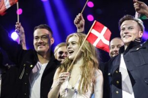 Политика и Евровидение