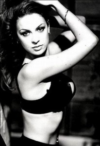 Алисия Дюваль в молодости